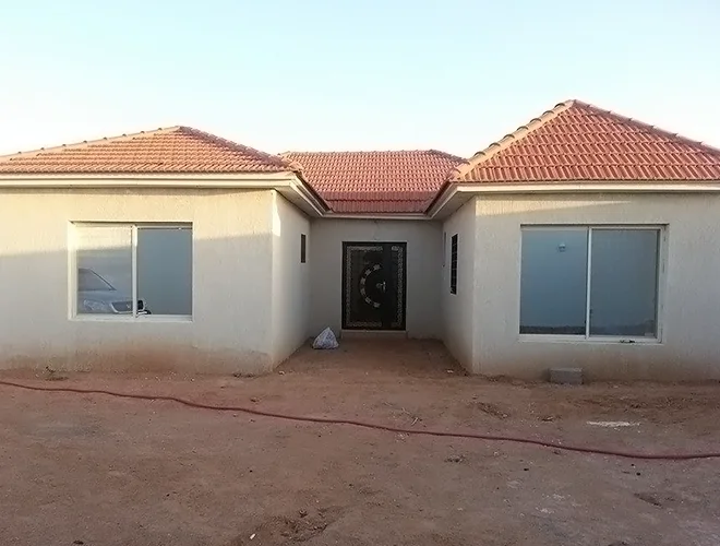 مقاول بناء ملاحق