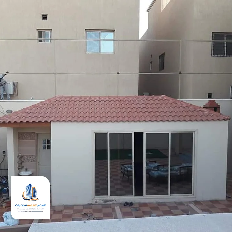 ملاحق علوية بالسطح