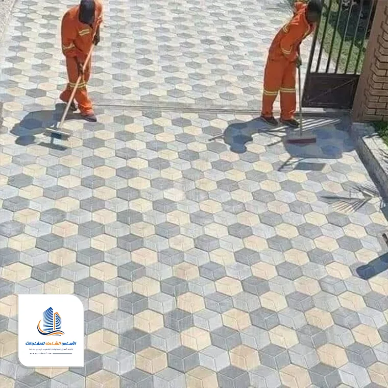 معلم بلاط للحوش الطائف