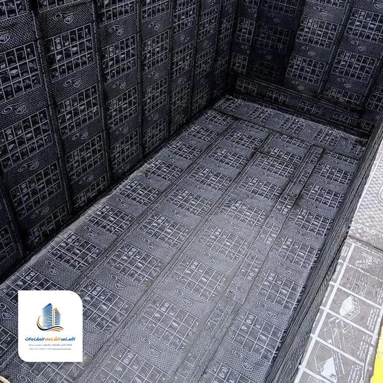 تركيب عوازل للمسبح